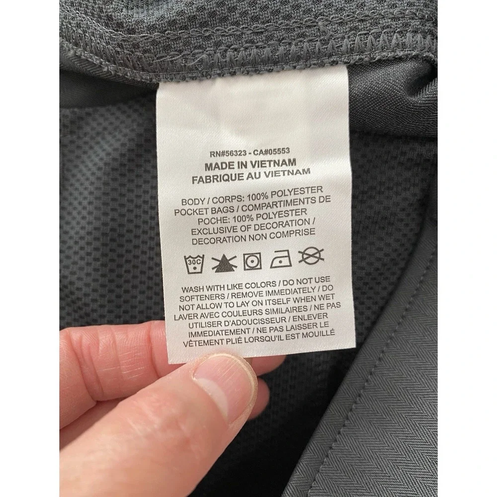 Nike Men's Size 34 Charcoal Gray Elastic Waist Athletic Flat Front Chino Shorts
